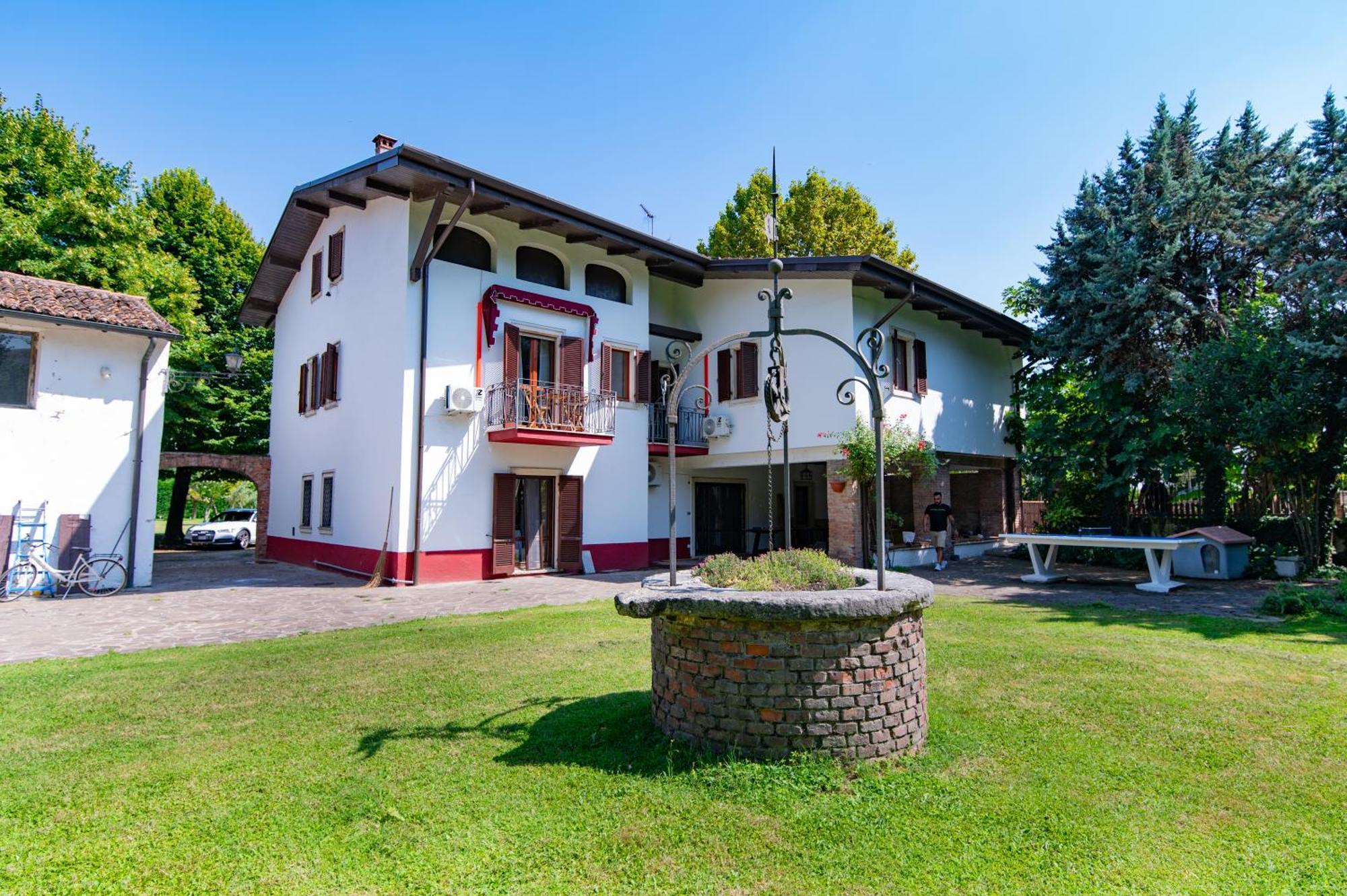 Villa Vitti'S - Verona Est Camping San Martino Buon Albergo Exteriér fotografie